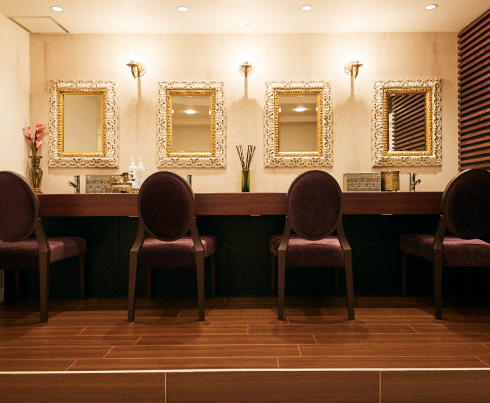 ⼼斎橋でバストアップ‧育乳を⽬指すならバストアップ専⾨ メディカルサロンM.M.M